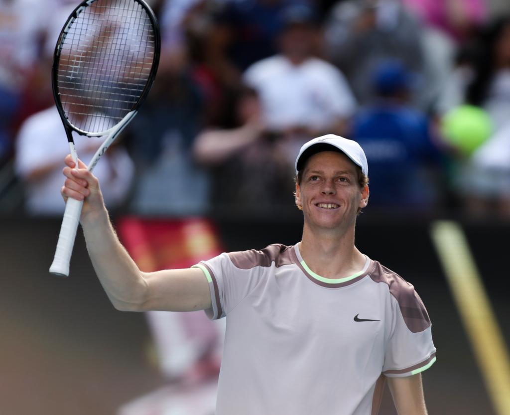 男子10米气步枪决赛：盛李豪255环破全国纪录 昔日回应网友评论说到做到