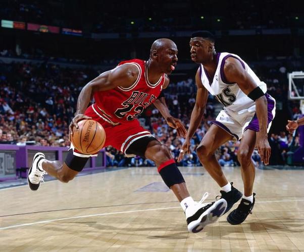 业的蓬勃发 业的蓬勃发