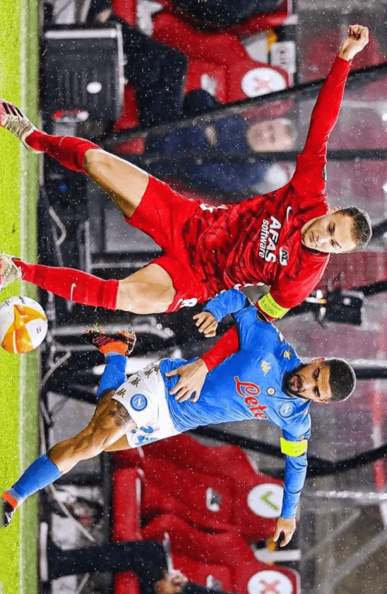 霍安-马丁内斯遭遇重伤，皇马众将纷纷送上祝福