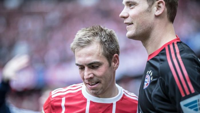 由于彼此的 由于彼此的