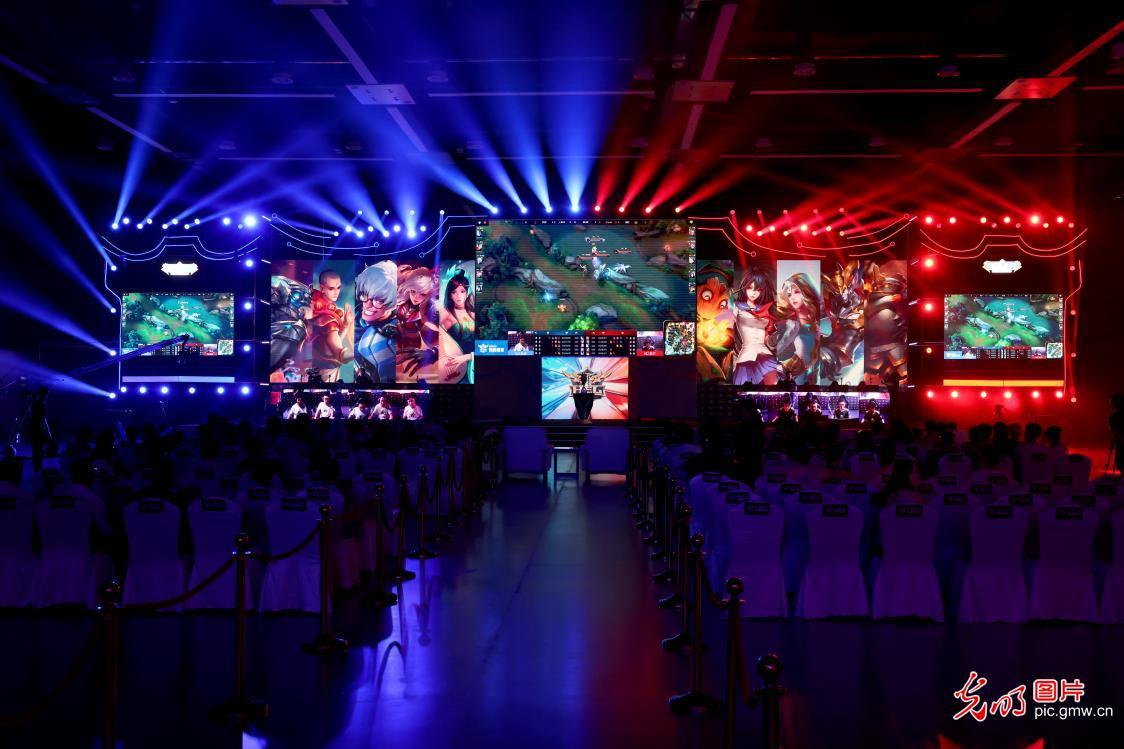 肃的竞争 肃的竞争