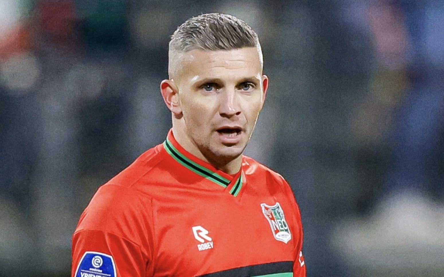 急需一位具 急需一位具