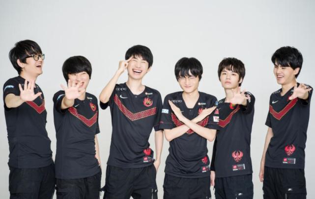 键时刻为球 键时刻为球